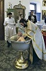 Крещение младенца в храме свт. Николая в Ст. Ваганькове, Москва. 2015 г.