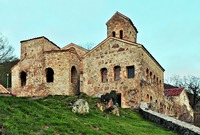 Дворец, башня и часовня-базилика мон-ря Некреси