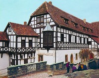 Дом в замке Вартбург, где в 1521 - 1522 гг. жил М. Лютер