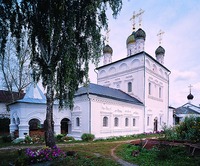 Церковь в честь Сретения Владимирской иконы Божией Матери. Фотография. 2005 г.