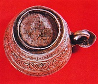 Чаша с надписью на донце: “Сивин, жупан Великой Болгарии”. IX–X вв. (СНАМ)