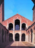 Базилика Сант-Амброджо в Милане. IV в.