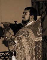 Игум. Александр (Заркешев), настоятель собора свт. Николая Чудотворца в Тегеране. Фотография. 2007 г.