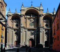 Фасад собора в Гранаде. 1667–1703 гг.