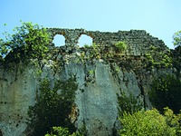 Развалины крепости Ламброн (Чамлыяйла)