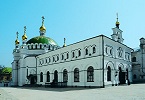Церковь преподобных Антония и Феодосия Печерских с трапезной палатой. 1893–1895 гг. Фотография. 2013 г.