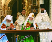 Подписание Акта о каноническом общении между РПЦ и РПЦЗ