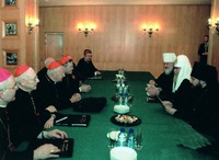 Собеседование с делегацией Римско-католической Церкви в рамках Всемирного саммита религиозных лидеров. 2 июля 2006 г. Москва