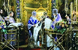 Патриарх Кирилл совершает рукоположение студента МДА во пресвитера. 24 марта 2012 г. (ц. Ризоположения на Донской ул. в Москве)