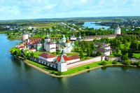 Кириллов Белозерский в честь Успения Пресв. Богородицы мон-рь. Фотография. Кон. XX — нач. XXI в.