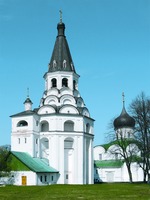 Церковь-колокольня Распятия Господня в Александровой слободе. XVI в.