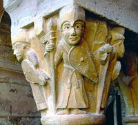 Скульптурное изображение воинов на капители ц. Спасителя и св. Веры. XI–XII вв.