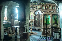Пещерная церковь в Бутученском мон-ре. Фотография. Нач. XXI в.