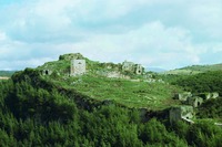 Крепость крестоносцев (впосл. т. н. цитадель Салах-ад-Дина) близ соврг г. Аль-Хаффа (Сирия). Сер. X–XII вв.