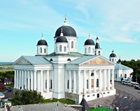 Воскресенский собор в честь Воскресения Христова в Арзамасе. Фотография. 2013 г.