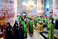 Архиерейское богослужение в день памяти прп. Макария Желтоводского. Фотография. 2015 г.