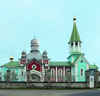 Троицкий кафедральный собор в Майкопе. 1882–1889 гг. Фотография. 2009 г.