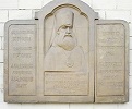 Мемориальная доска в память митр. Макария (Булгакова) на здании Белгородской ДС. 2008 г. Фотография. 2011 г.