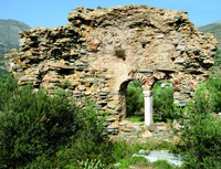 Фрагмент стены базилики в местности Айос-Петрос. Кон. V в.