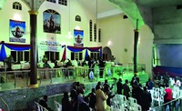 Собрание общины Апостольской церкви Христа в г. Уйо (штат Аква-Ибом). Фотография. 2014 г.