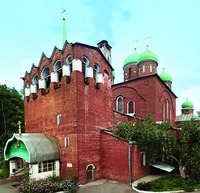 Церковь Успения Пресв. Богородицы на Бугровском кладбище. 1914–1916 гг. Архитектор В. А. Покровский. Фотография. 10-е гг. XXI в.