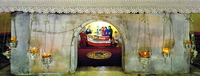 Гробница свт. Николая Чудотворца в крипте базилики в Бари