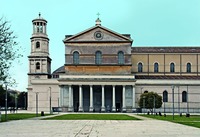 Базилика Сан-Паоло-Фуори-ле-Мура. IV в. Перестроена в VI в., IX в., 1840 г. Фото: В. Е. Сусленков