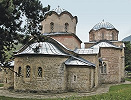 Церковь св. Апостолов (1250) и ц. вмч. Димитрия (1317–1324). Фотография. 2005 г. Фото: А. Ю. Виноградов