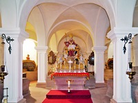 Крипта с гробницей св. Павлина, еп. Треверы, в ц. св. Павлина в Трире Фото: Zairon