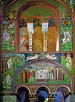 Мозаики юж. стены и люнеты пресбитерия. 544–546 гг. Фото: А. С. Зверев