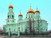 Казанский собор в Сызрани. 1864–1872 гг. Архит. А. А. Тамаринский. Фотография. 2016 г. Фото: А. В. Слёзкин