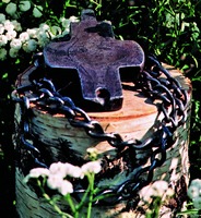 Железный крест-вериги. Фотография. Нач. ХХI в. (Серафимо-Дивеевский мон-рь)