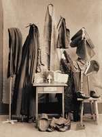 Вещи прп. Серафима Саровского в Серафимо-Дивеевском мон-ре. Фотография. Нач. ХХ в.