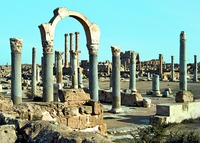 Церковь № 2 (базилика Юстиниана) в Сабрате. Сер.— 2-я пол. VI в. Фотография. 2010 г. Фото: David Stanley from Nanaimo, Canada / Wikimedia Commons