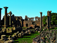 Эс-Серай в Канавате. Языческий храм II в., перестроенный в базилику в V–VI вв. Фотография. 2008 г. Фото: А. Ю. Казарян