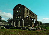 Базилика в Хараб-Шамсе. Кон. IV–V в. Фотография. 2011 г. Фото: А. С. Зверев