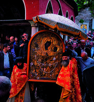 Крестный ход с иконой Божией Матери «Скоропослушница» в мон-ре Дохиар на Афоне. Фотография. 2015 г. Фото: В. Орлов / pravoslavie.ru