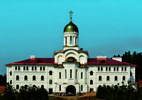 Келейный корпус с ц. во имя свт. Николая Чудотворца. 2019 г. Фотография. 2019 г. Фото: solba.ru