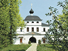 Надвратная церковь во имя прп. Сергия Радонежского. 1791–1792 гг. Фотография. 10-е гг. XXI в. Фото: stefmon.ru