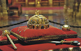 Королевские регалии св. Стефана, кор. Венгрии. Фотография. 2010 г. Фото: Ivan Safyan Abrams / Flickr