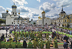 Патриаршее богослужение на праздник Св. Троицы в Троице-Сергиевой лавре. Фотография. 2024 г. Фото: О. Варов, С. Власов / patriarchia.ru