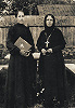 Игум. Руфина (Кокорева) с сестрой Александрой. Фотография. Между 1914 и 1917 г.