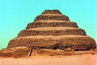 Пирамида Джосера в Саккаре. Ок. 2750 г. до Р. Х.