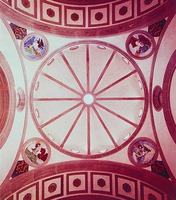 Внутренний вид купола Капеллы Пацци