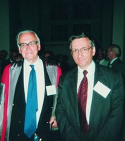 Д. Д. Оболенский и С. П. Карпов. Фотография. 1994 г.