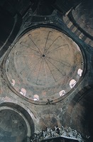 Церковь св. Рипсиме в Эчмиадзине. 618 г. Вид на купол