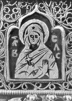 Кликните для увеличения картинки Мц. Василисса Никомидийская. Фрагмент оклада Евангелия Феодора Кошки. 1-я четв. XV в. (РГБ. Ф. 304. III. № 4/М. 8654)