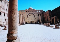 Руины базилики
